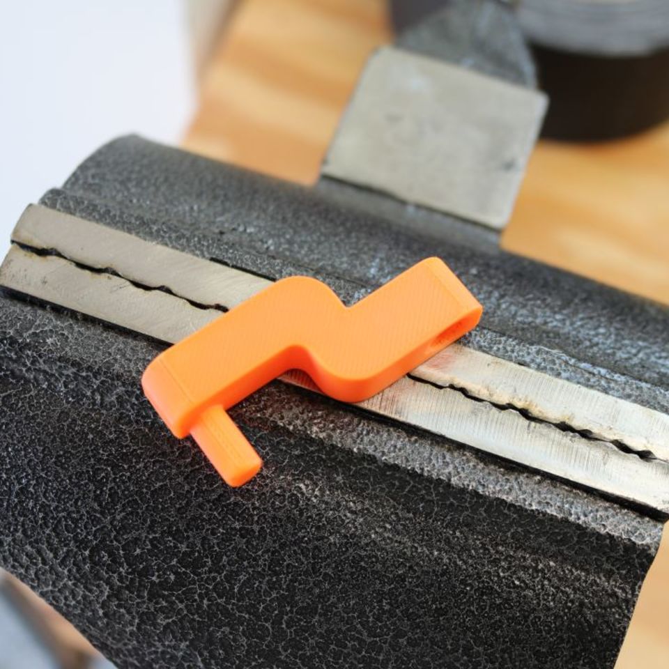 Image 3 - AR-15 Upper/Lower Hold Opens 