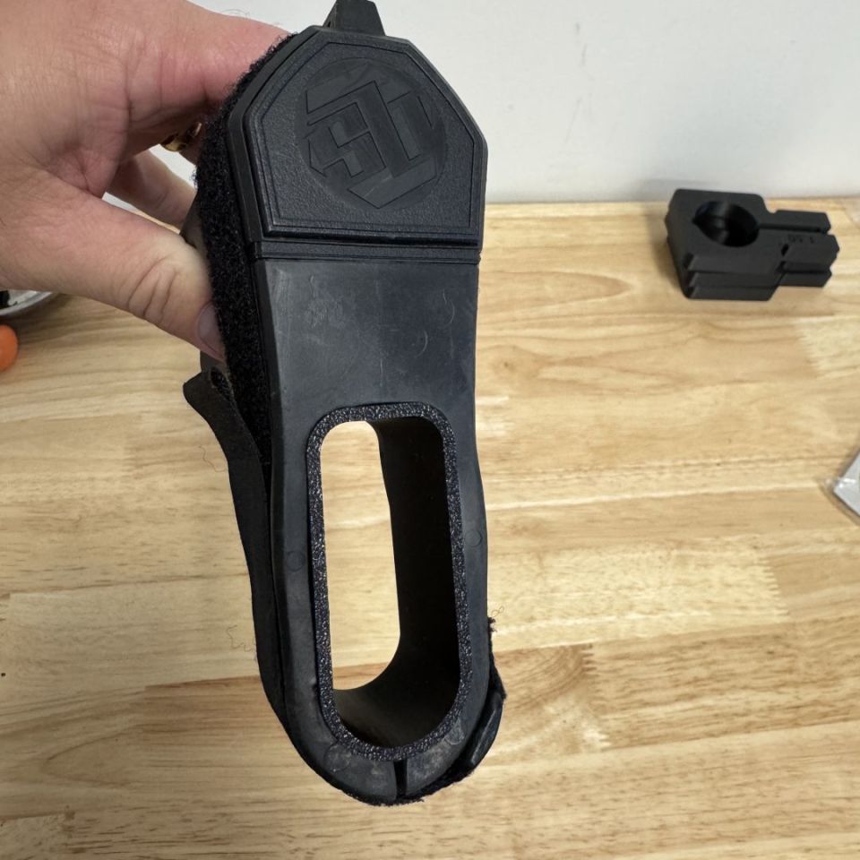 Image 3 - SBA3 with Brace Plug