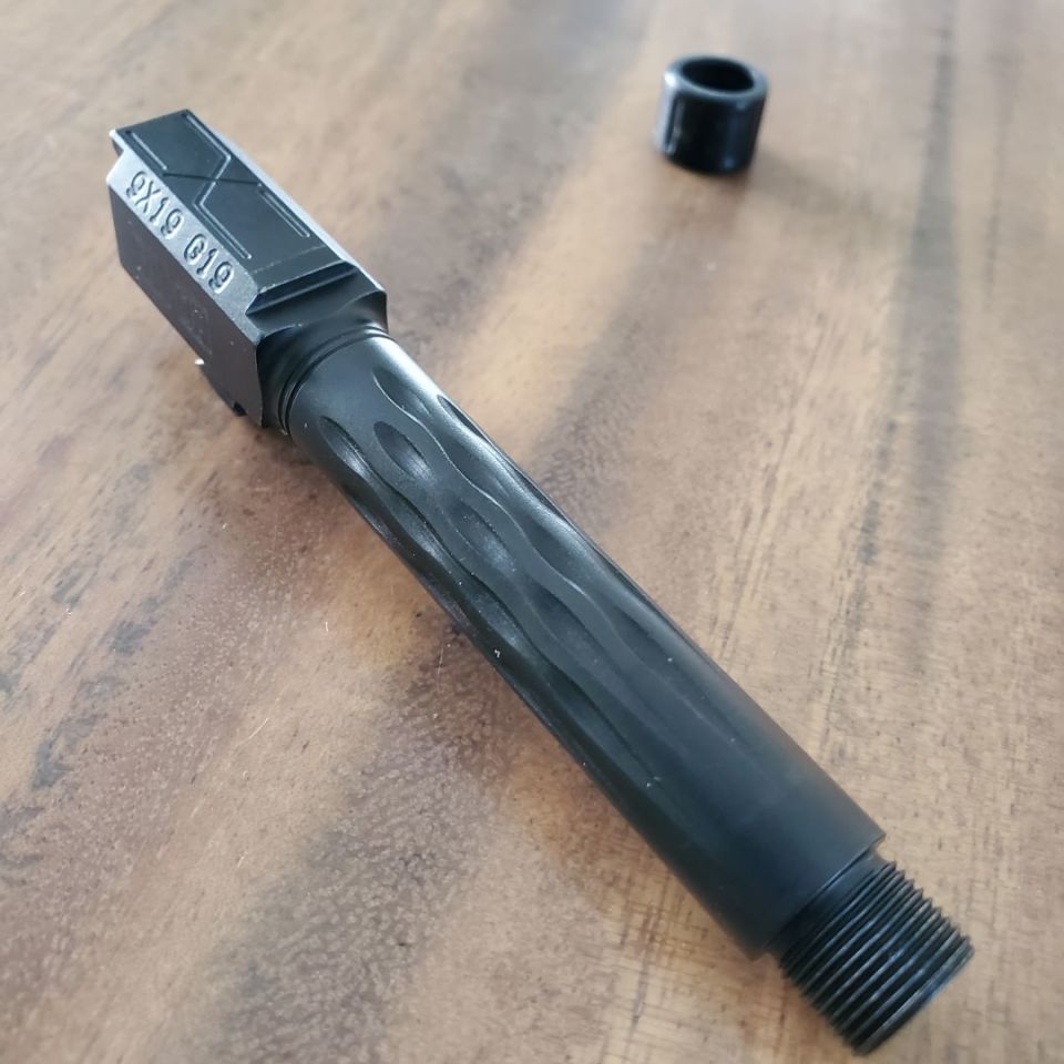 Image 2 - Faxon Glock 19 threaded barrel