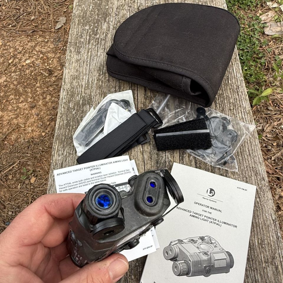 Image 3 - Minty Black FP PEQ-15 