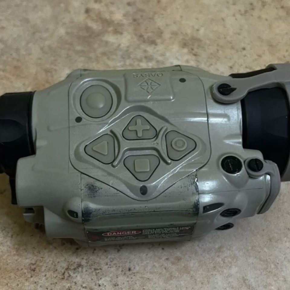 Image 1 - BAE UTM Thermal Monocular 