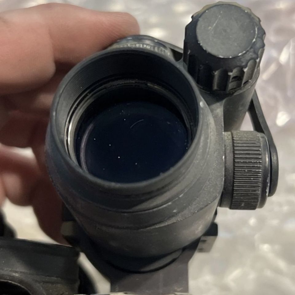 Image 4 - Aimpoint Comp M2 Red dot 