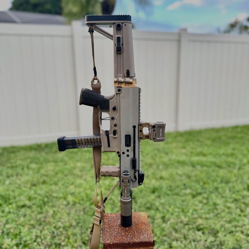 Image 5 - APC9 MBT Coyote Tan