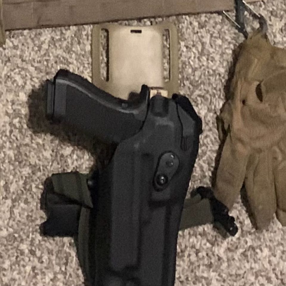 Image 2 - Custom Glock 19x multicam Arid