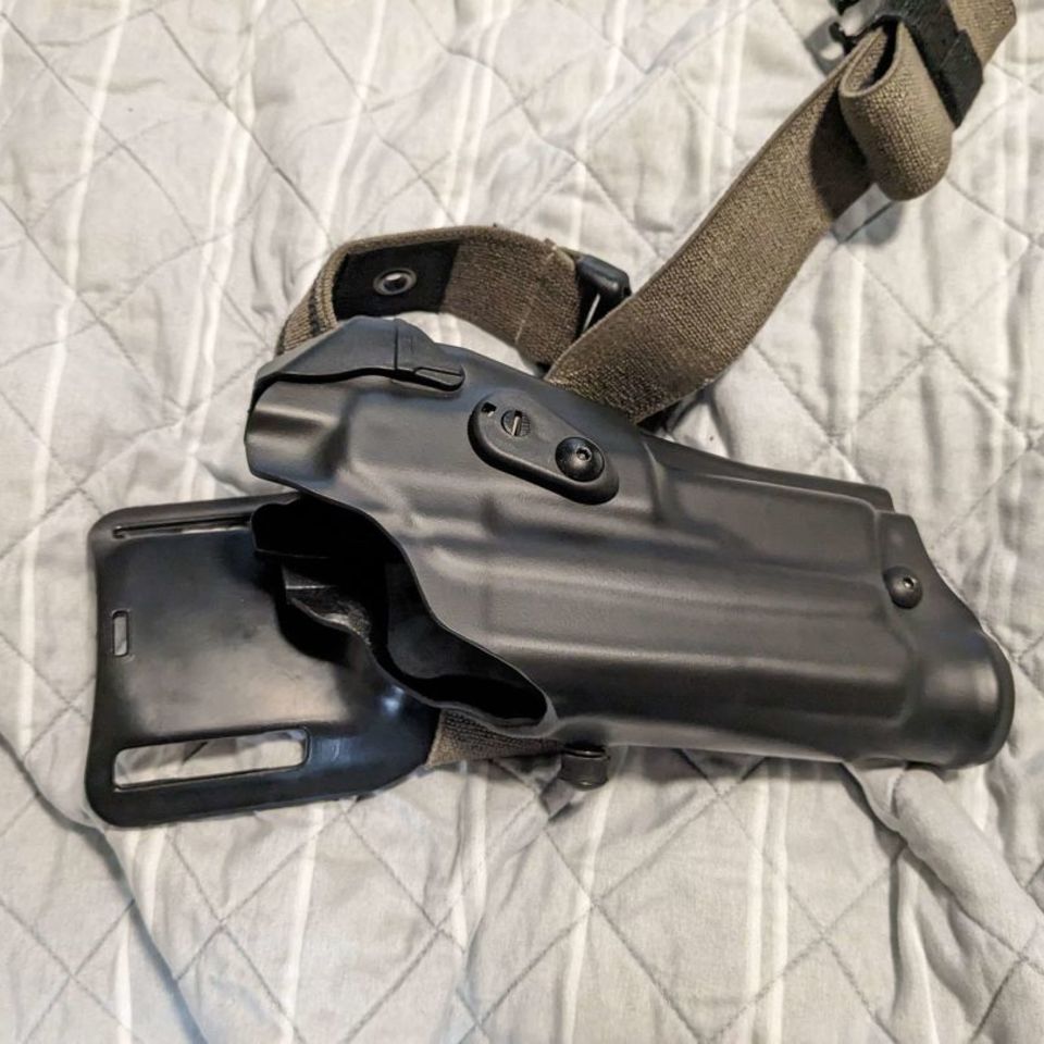 Image 2 - Safariland 6378RDS Glock 19