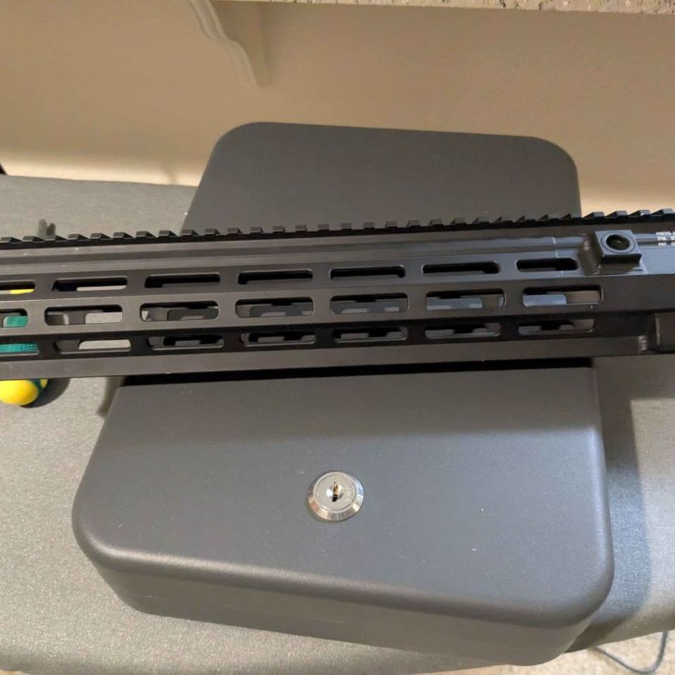 Image 2 - Geissele HK416 MK15 14.5 Rail