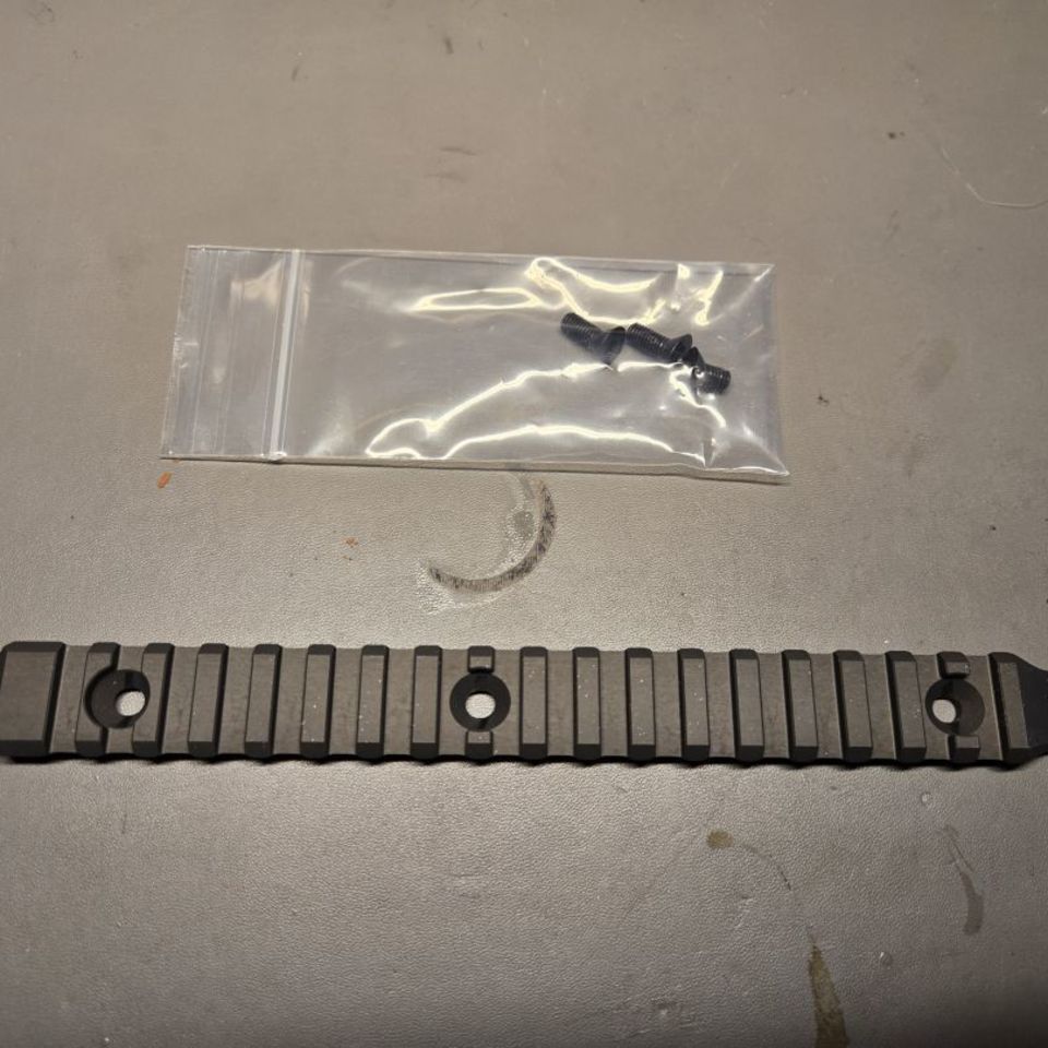 Image 3 - Q Fix and Mini Fix rails