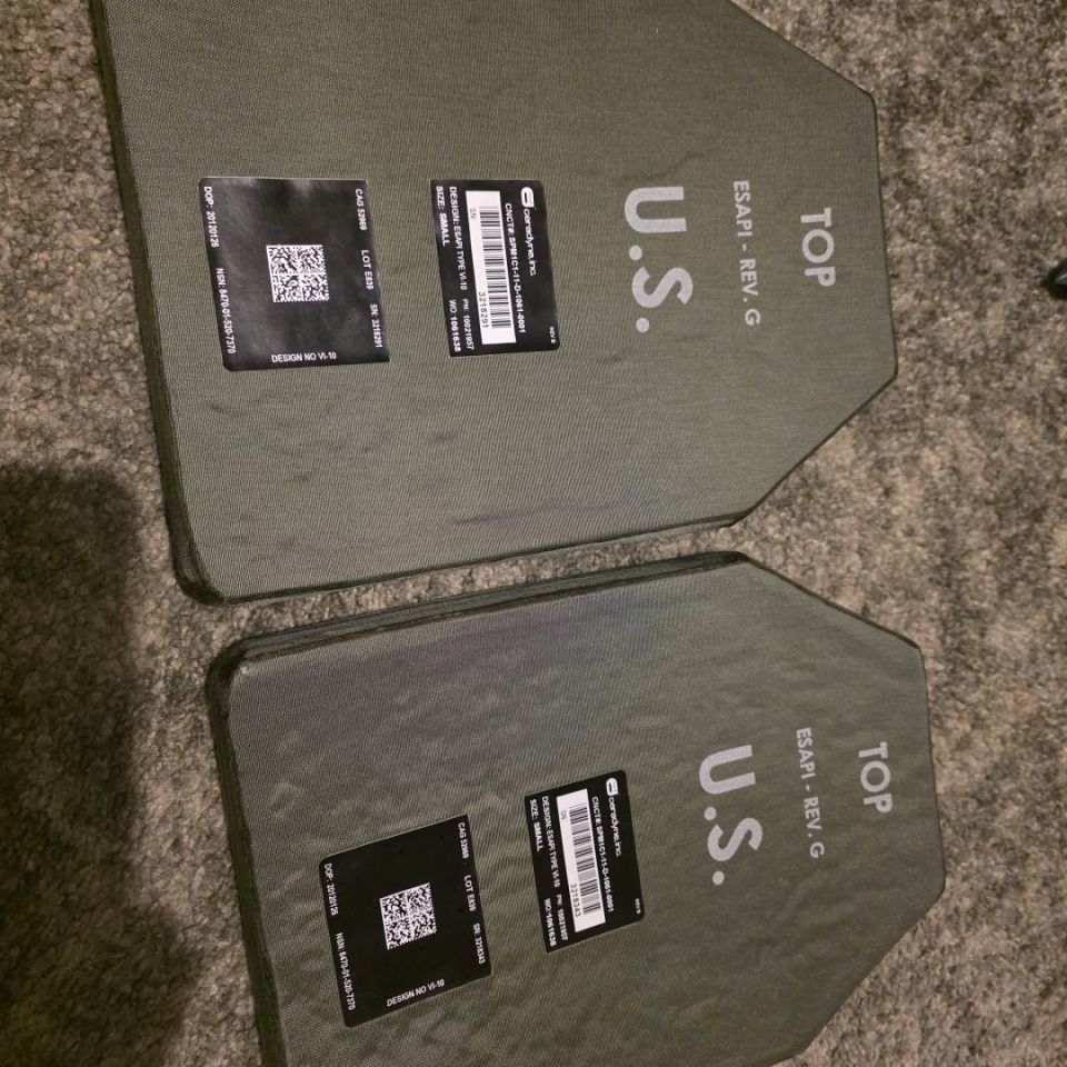 Image 2 - Ceradyne Esapi Lvl 4 Plates 