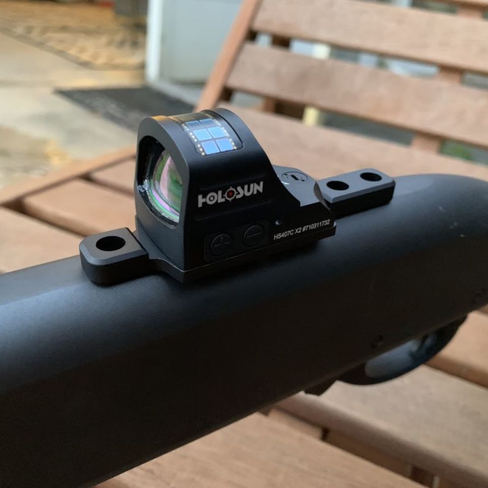 Image 2 - MOSSBERG Mount + HOLOSUN 407C