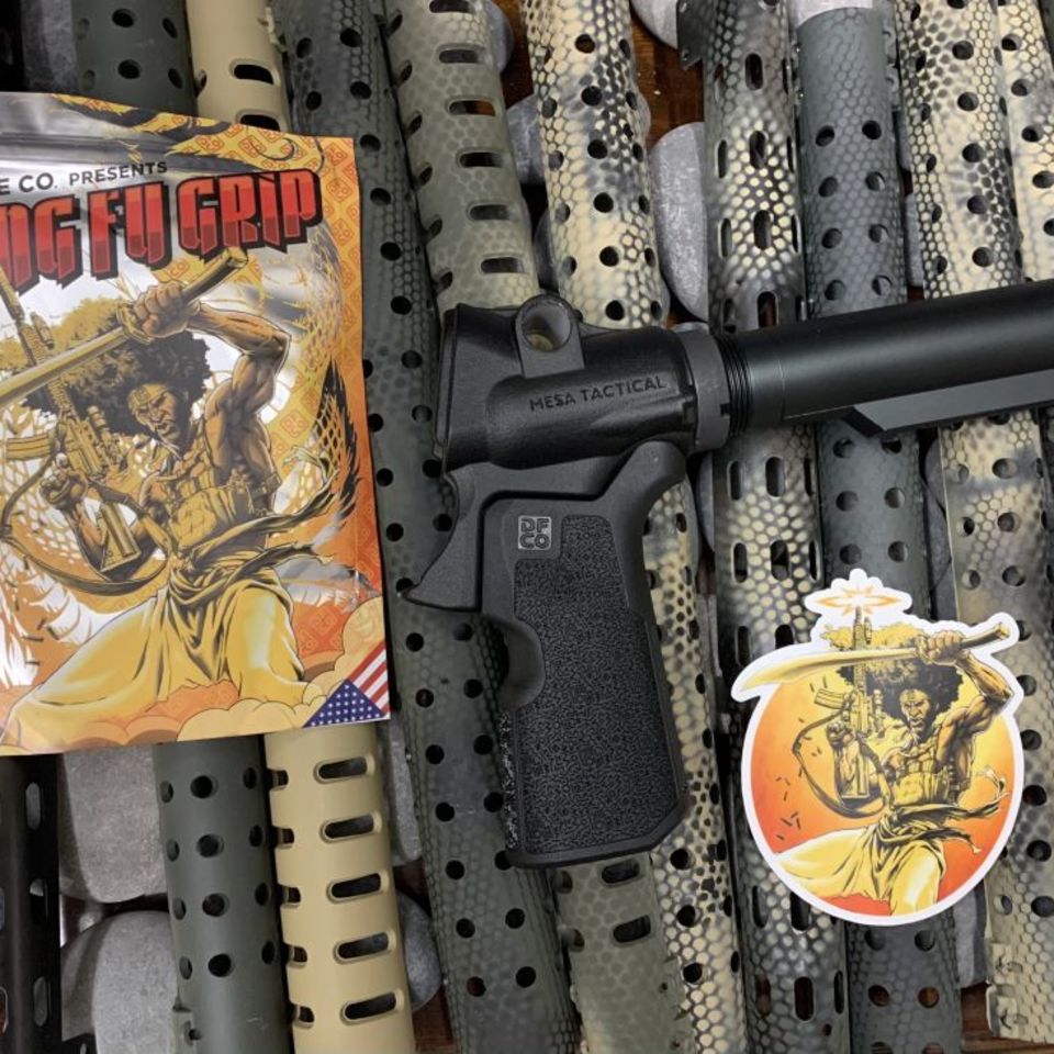 Image 2 - Mossberg 500 KUNG FU GRIP Mesa