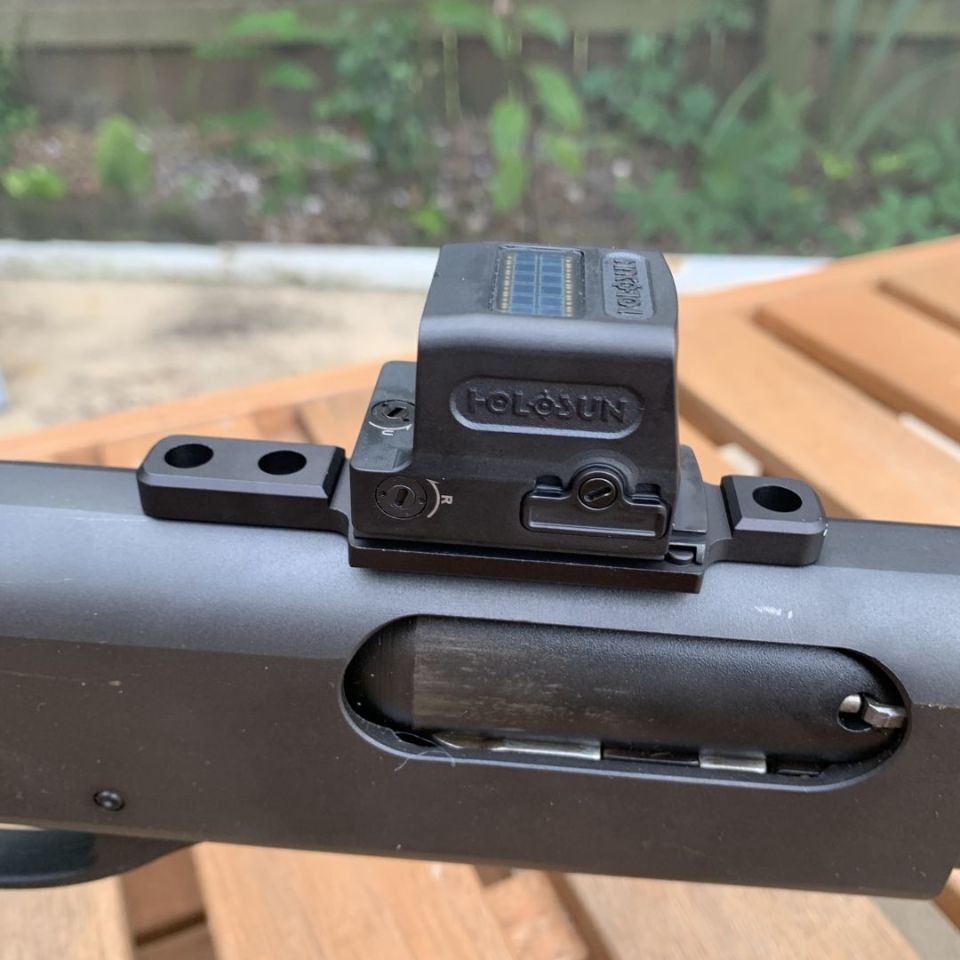 Image 2 - Mossberg 507T Holosun w Mount!