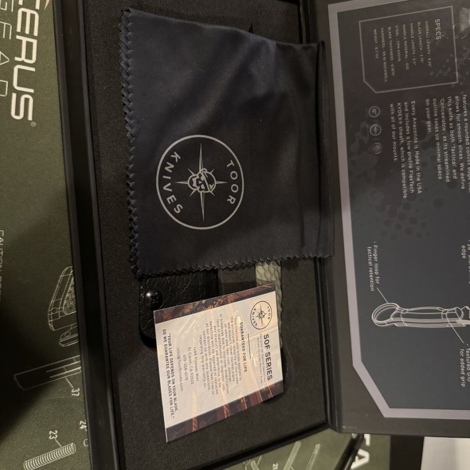 Image 4 - Toor anaconda. 