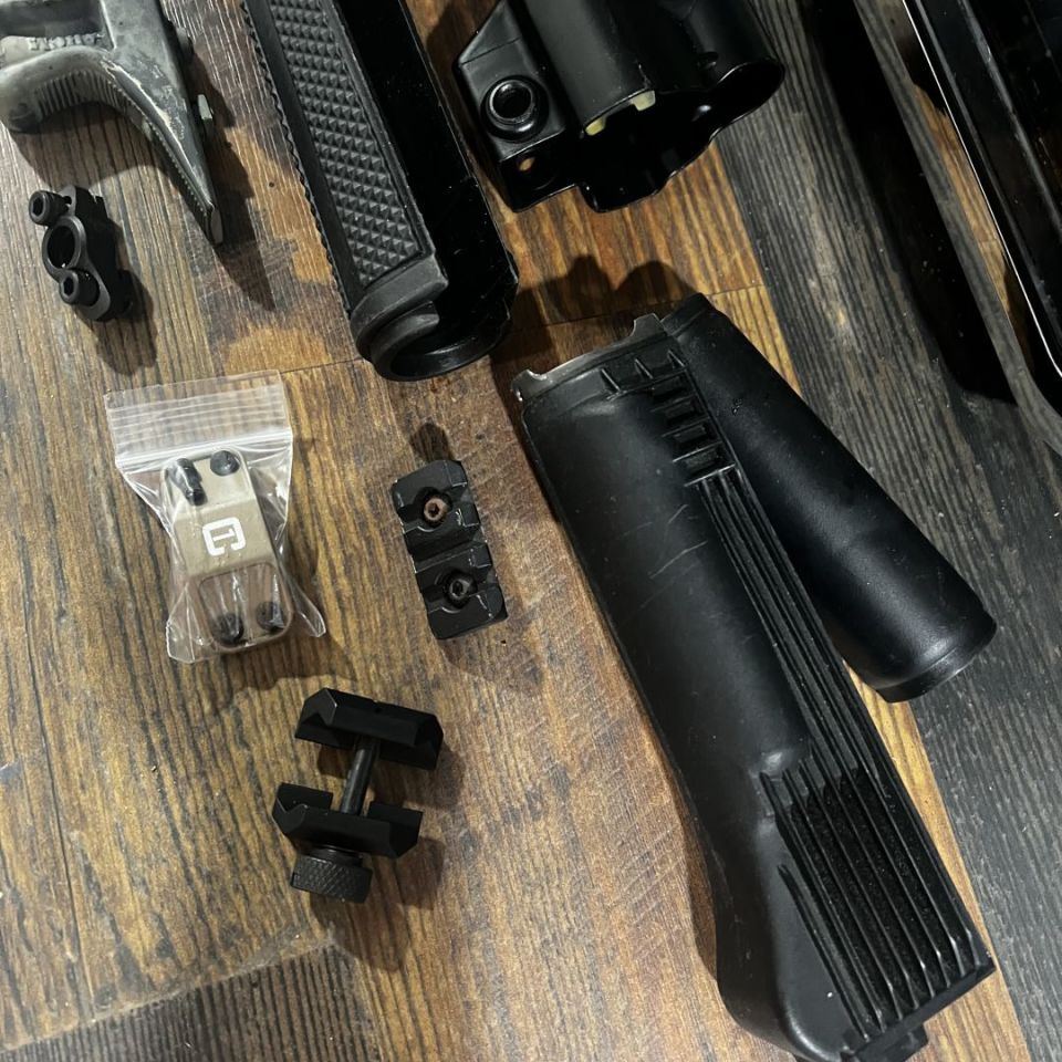 Image 3 - Parts dump 