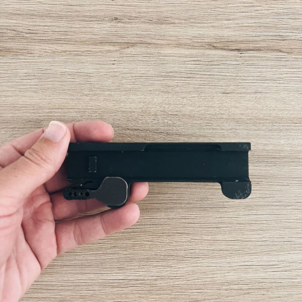 Image 3 - LaRue Tactical EOTech QD Mount