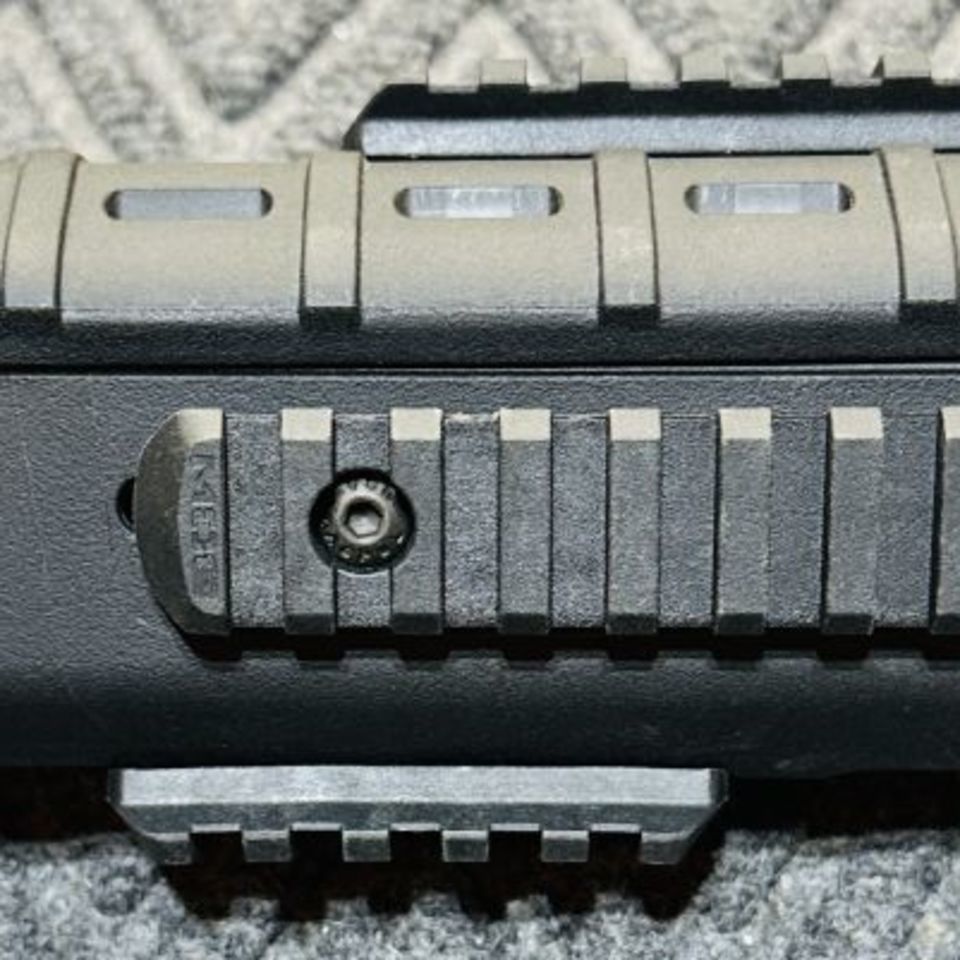 Image 2 - MOE® M-LOK® Hand Guard, Carbin