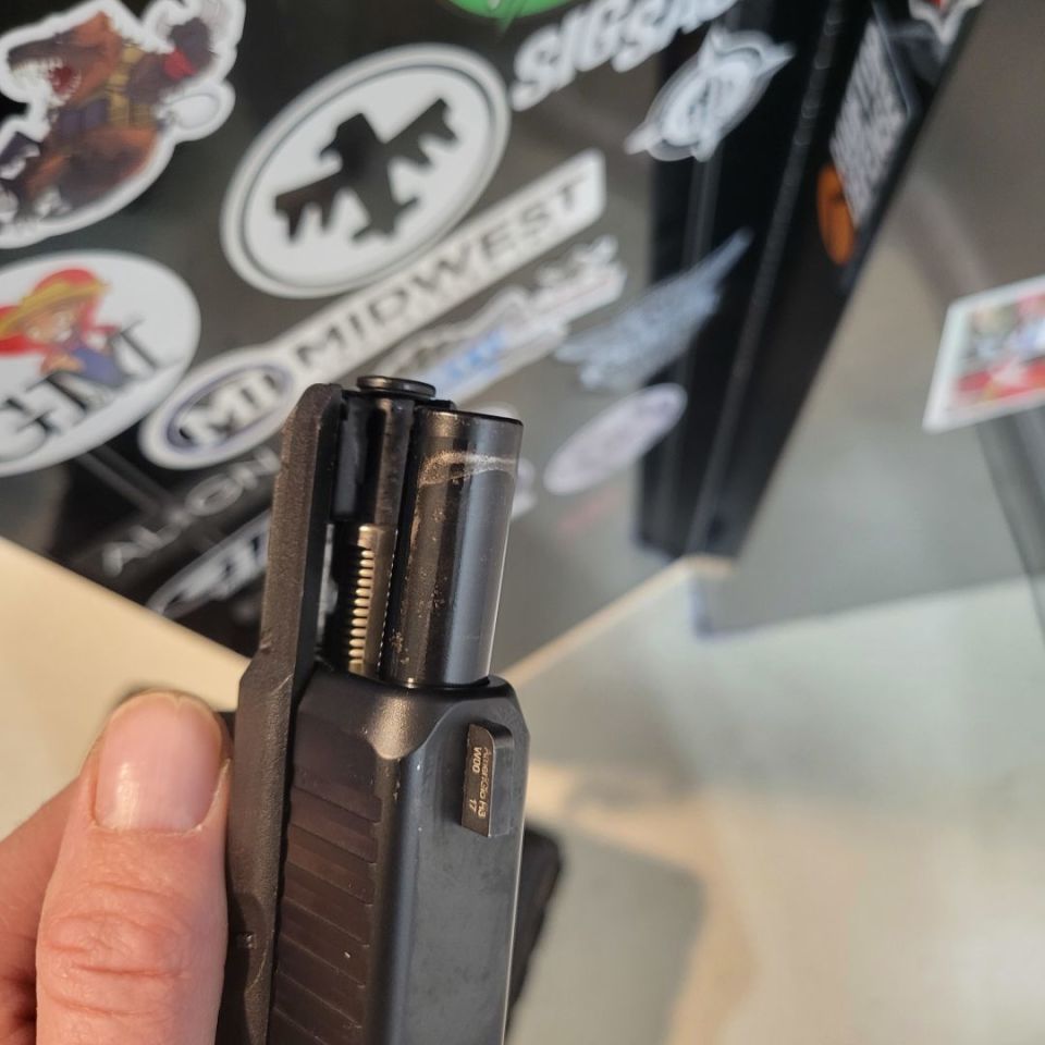 Image 3 - Gen 5 glock 19