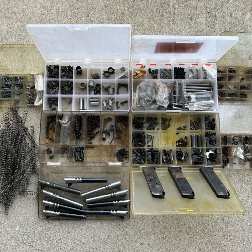 Image 1 - Lot of WW1/WW2 Colt 1911 Parts