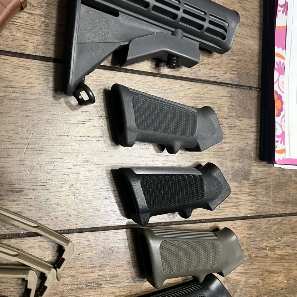 Image 3 - Random Parts