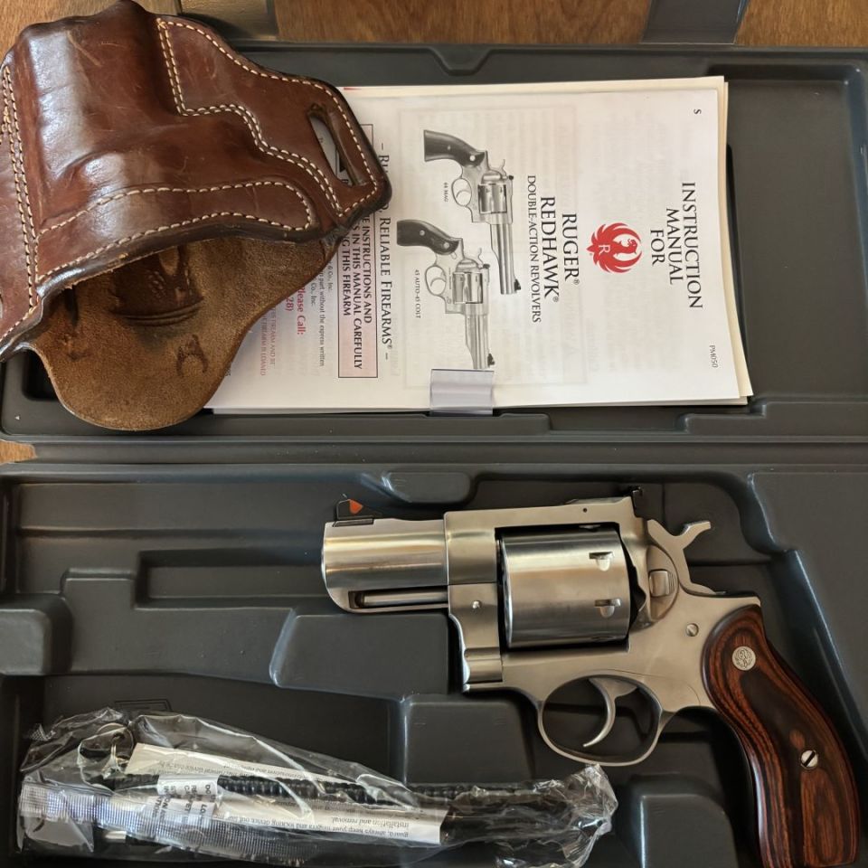 Image 2 - Ruger Redhawk .357 2.75" 8shot