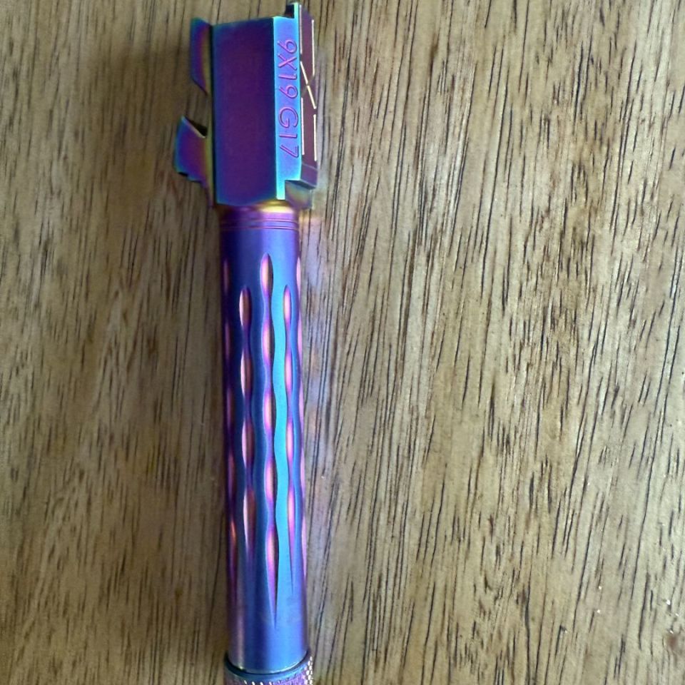 Image 3 - Faxon G17 barrel