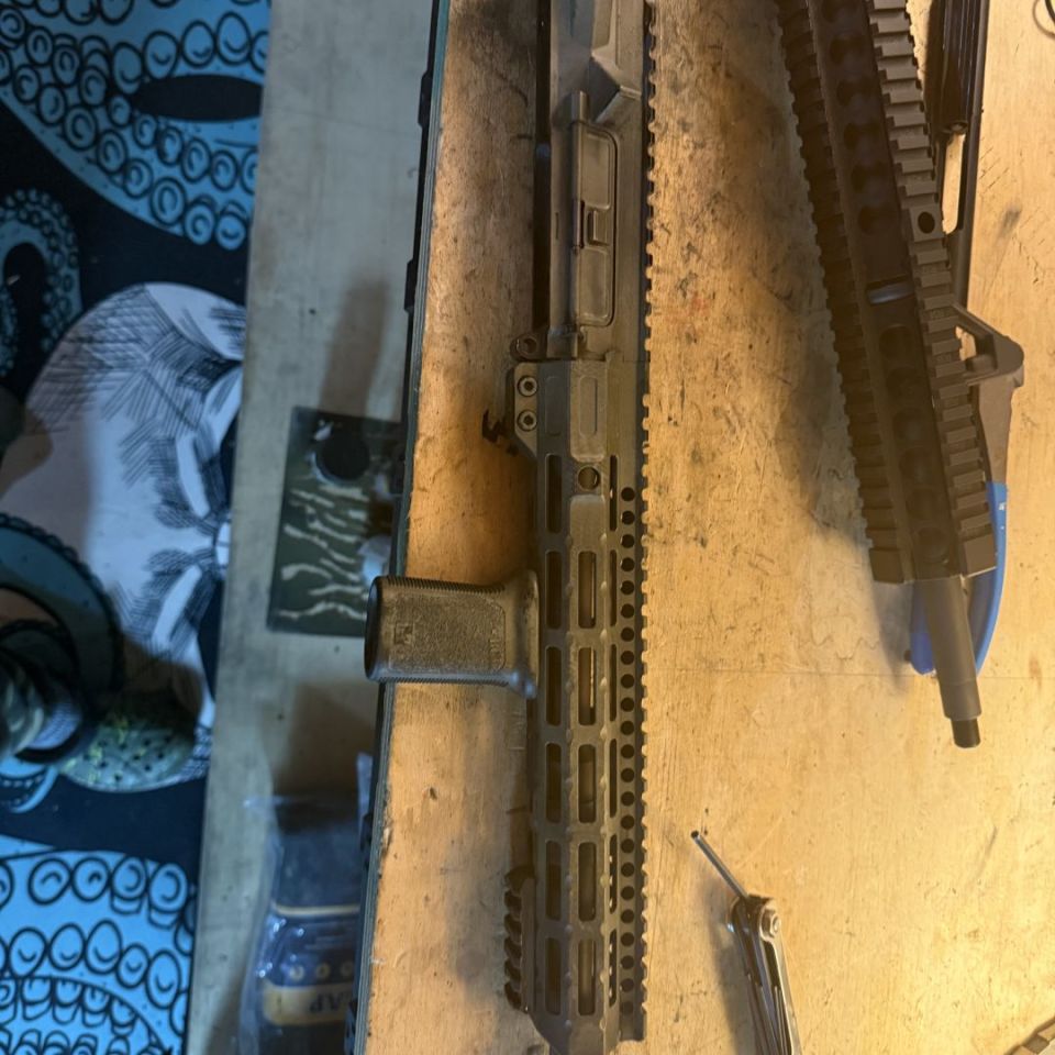 Image 2 - Aero M4E1 upper 12.5”