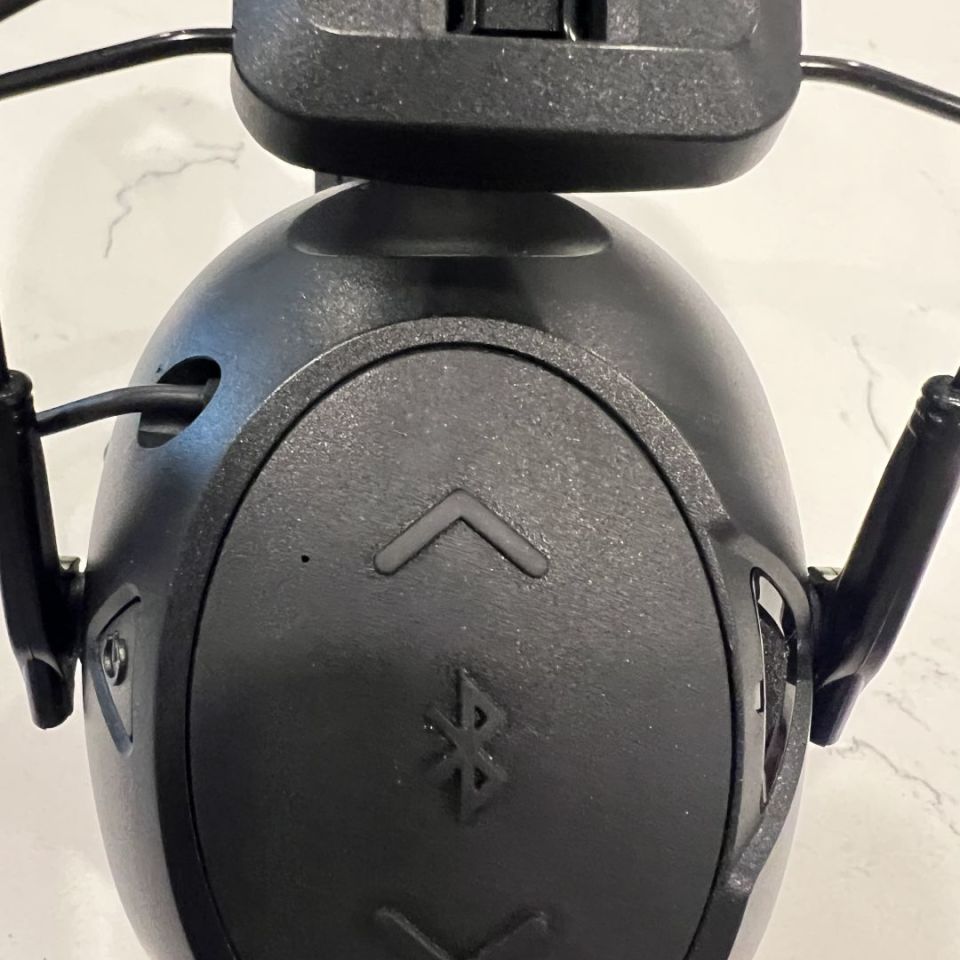 Image 2 - Peltor Sport Tactical