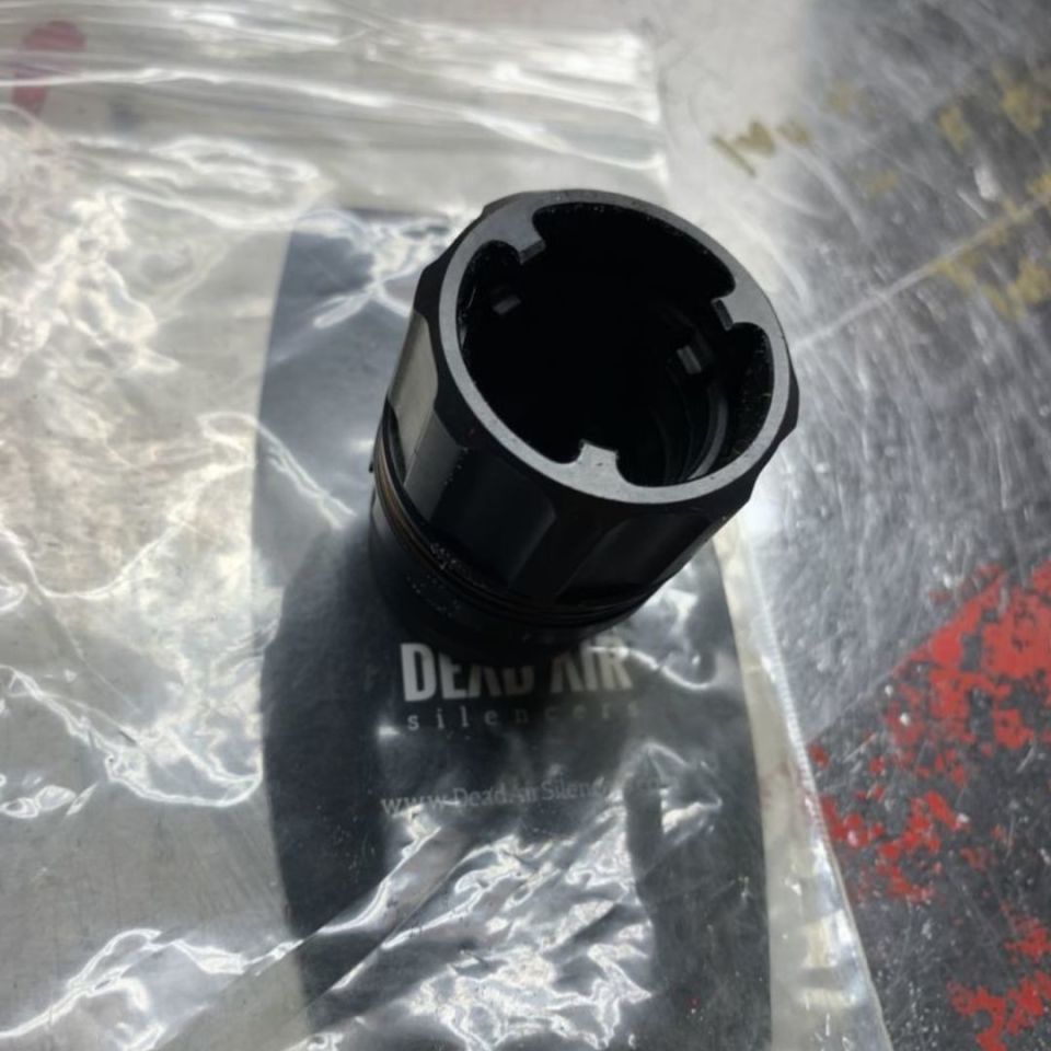 Image 1 - Dead air keymo