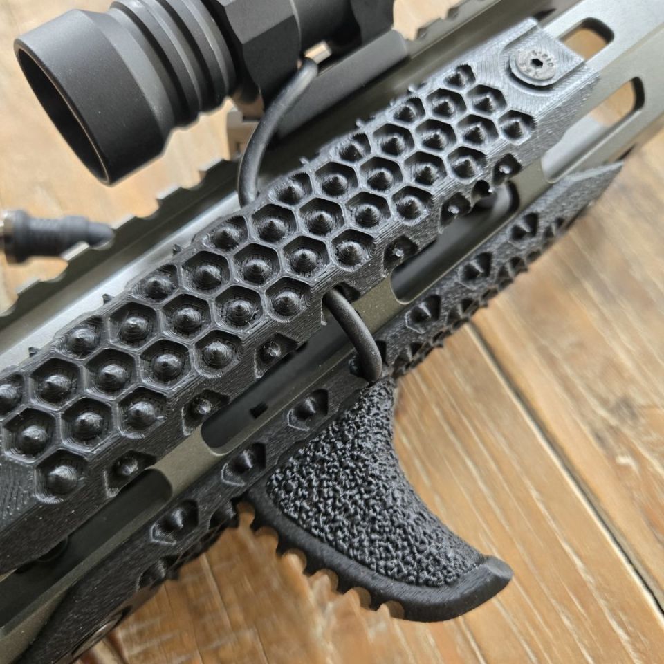 Image 3 - Rail Covers and Handstop