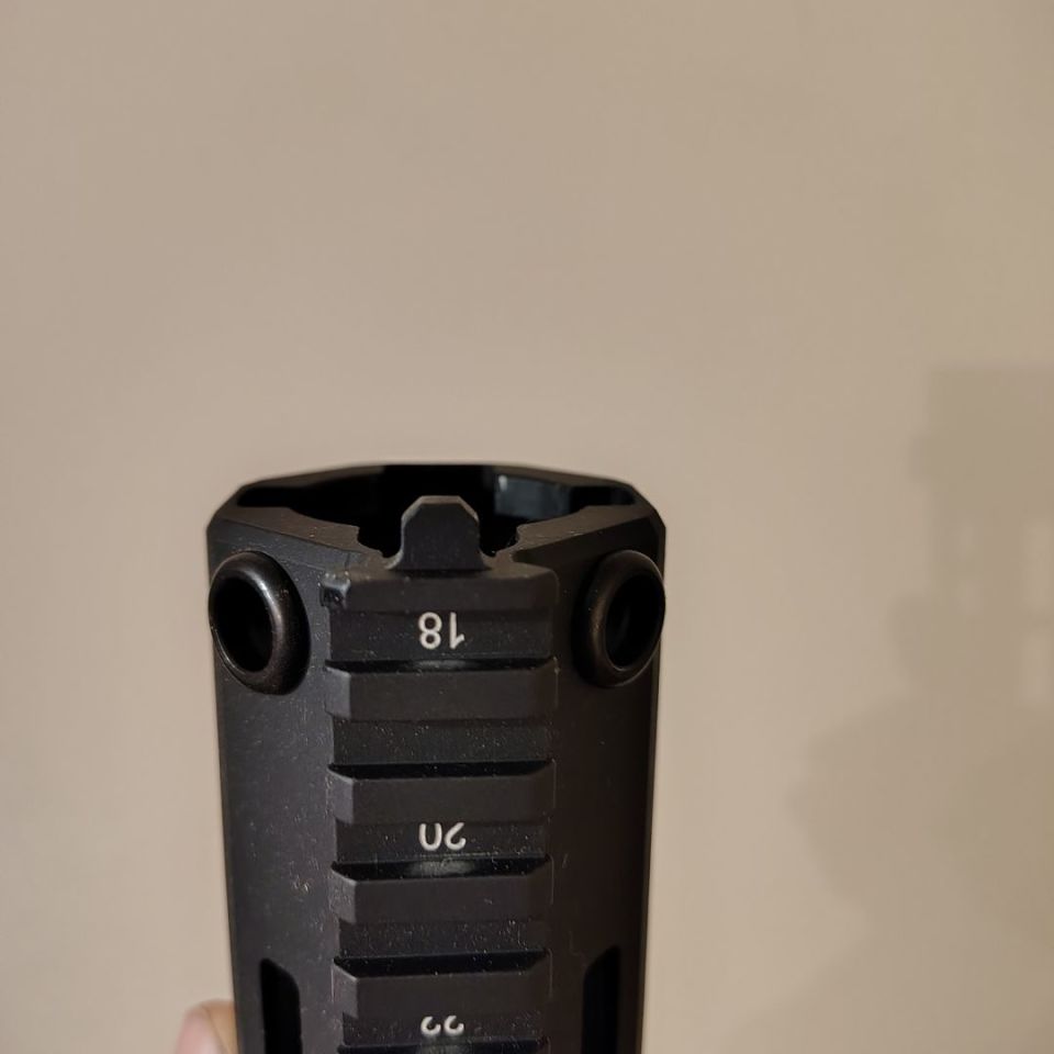 Image 2 - Mr556 Mlok Handguard 13.5"