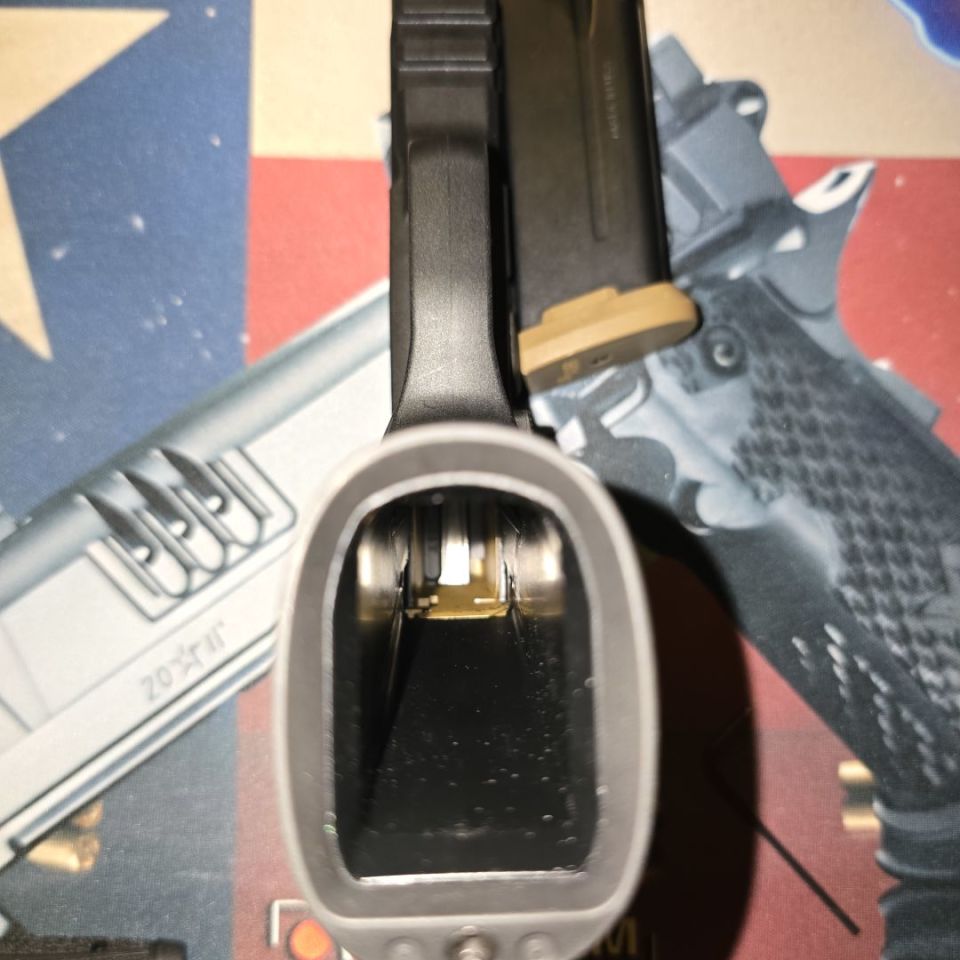 Image 5 - P365XL Radian Copper RJAB