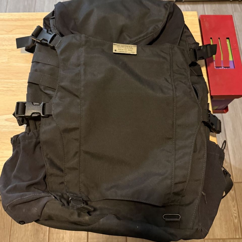 Image 1 - TYR Huron 32L pack
