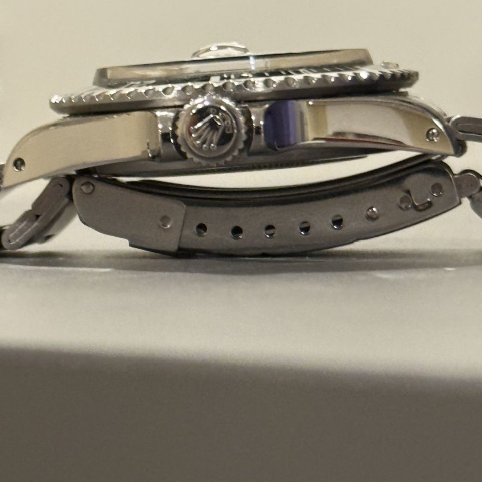 Image 2 - 1990 Tudor Submariner 