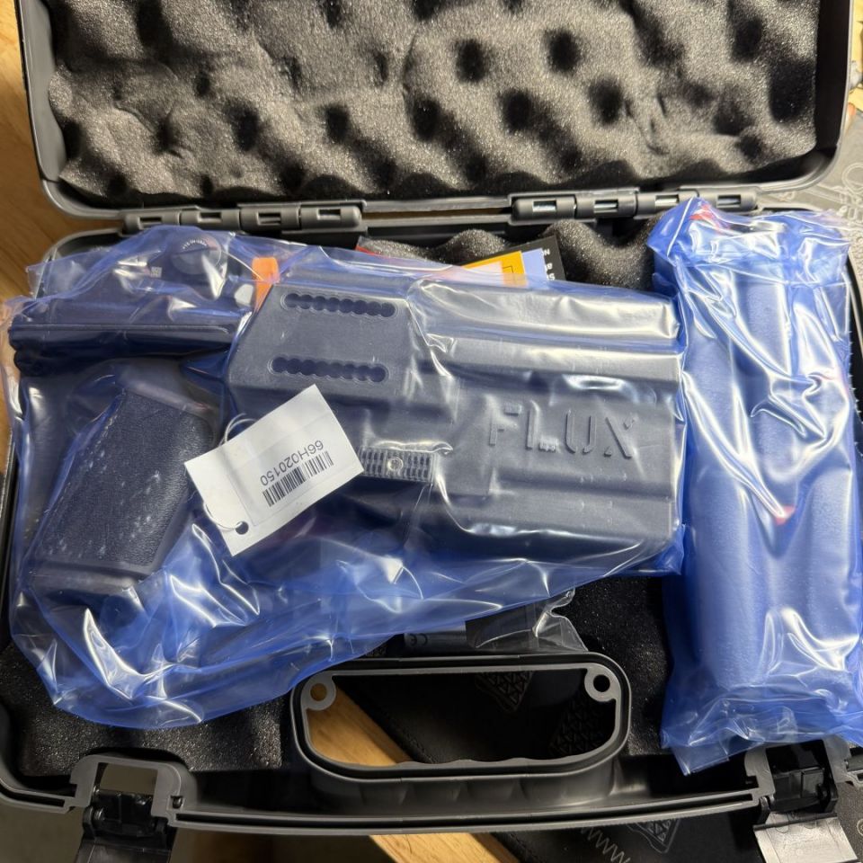 Image 2 - Fire Sale: Sig P365 Flux