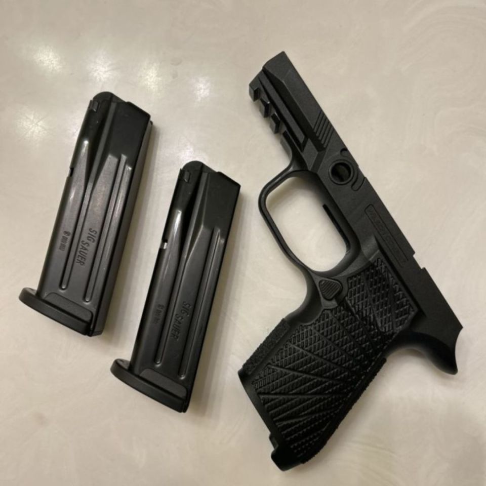 Image 1 - Wilson P320  & 2 mags