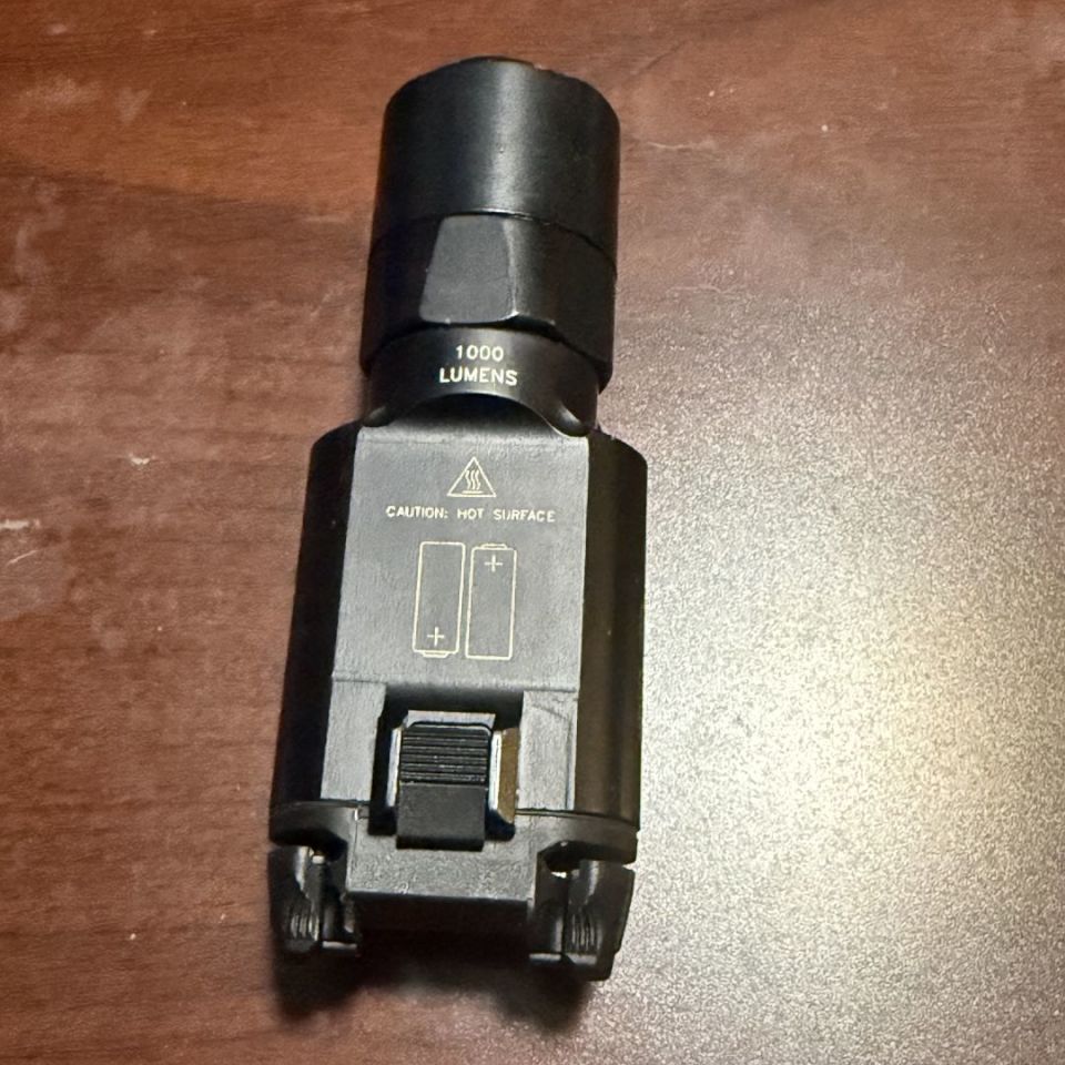 Image 3 - Surefire x300u-a 