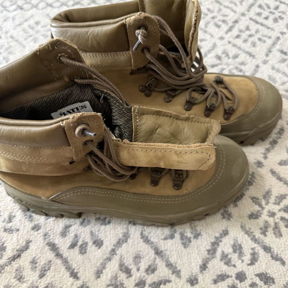 Image 2 - Bates mountain boots