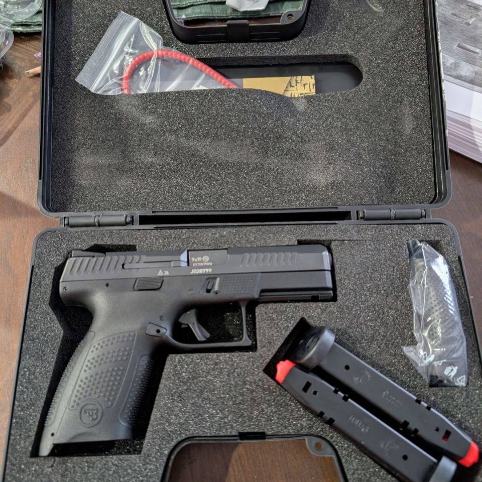 Image 1 - CZ P10C
