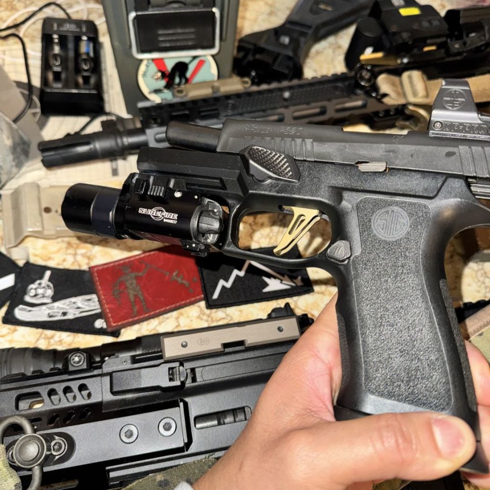 Image 2 - Sig p320 grip