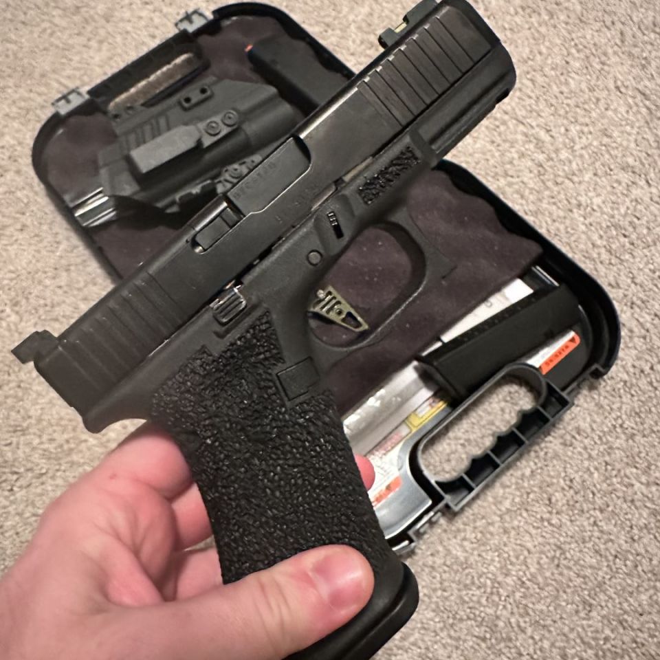 Image 2 - Glock 45 w/ TXC Holster