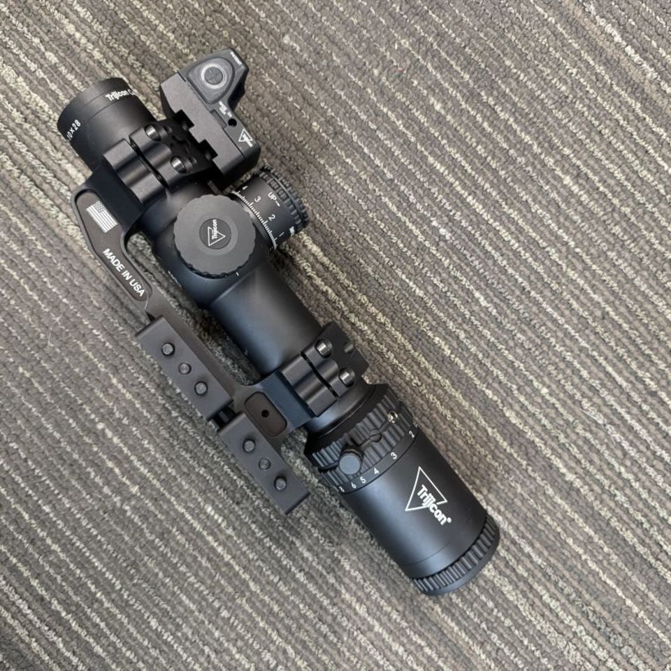 Image 2 - Trijicon Creedo HX 1-10x28