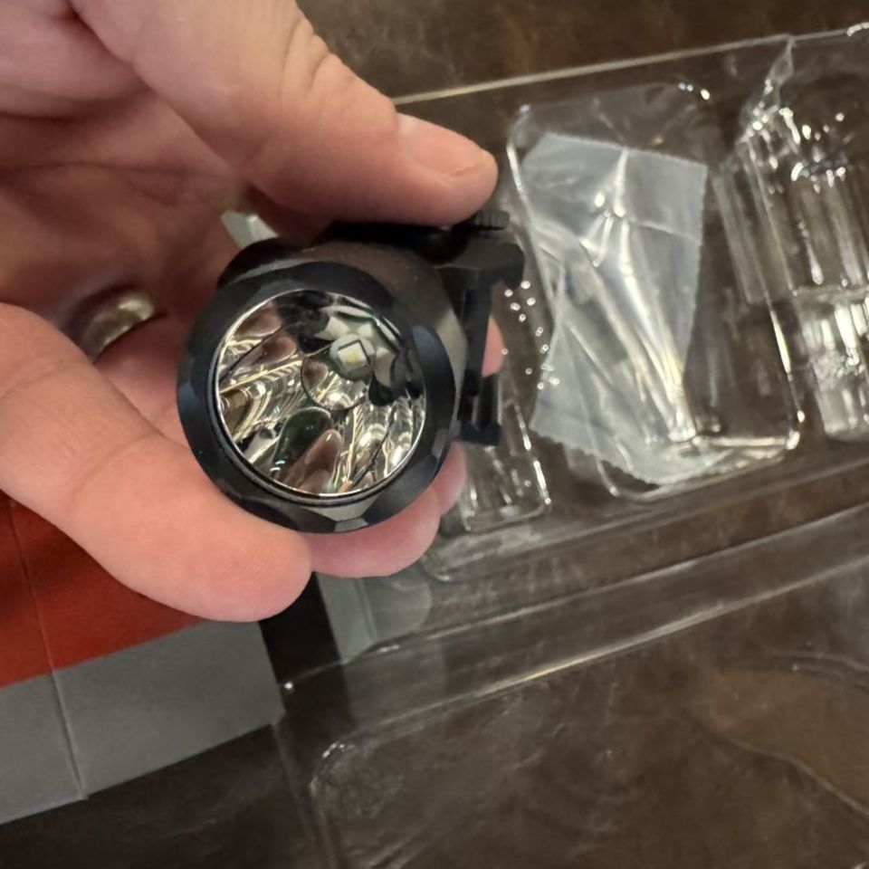 Image 2 - Surefire X400 Turbo 