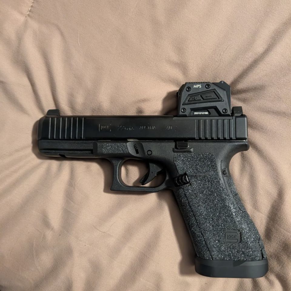 Image 3 - Glock 22 Gen 5 MOS 