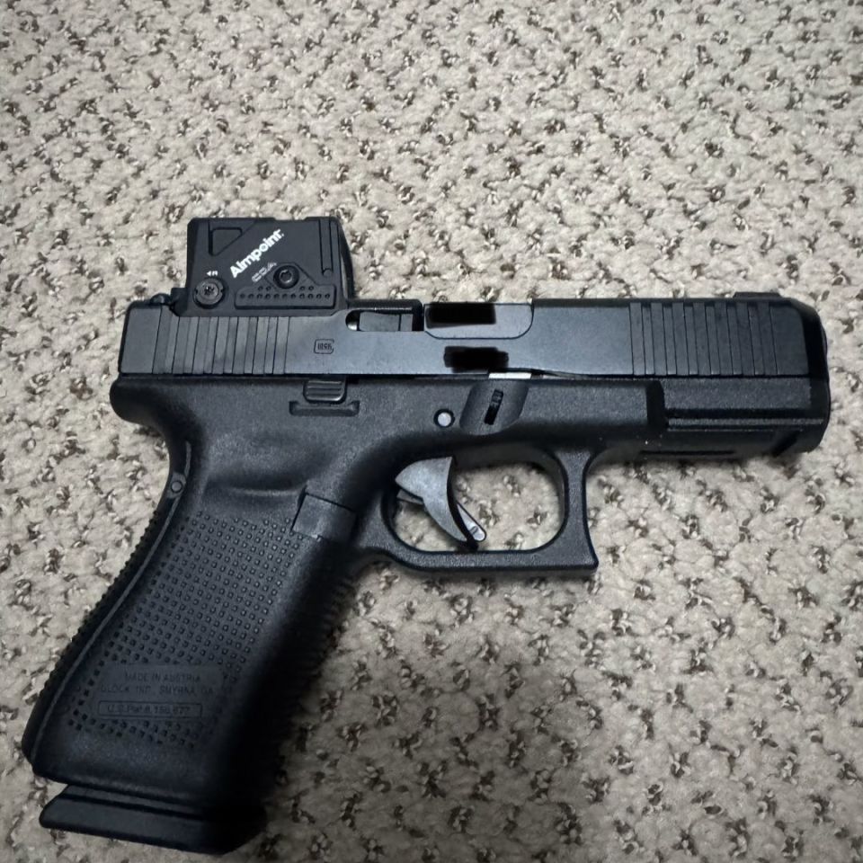 Image 2 - Glock 19 COA