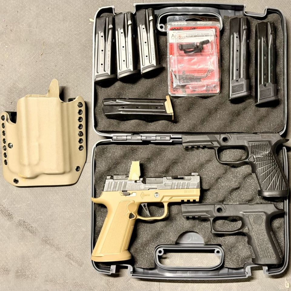 Image 2 - P320 Spectre XCompact