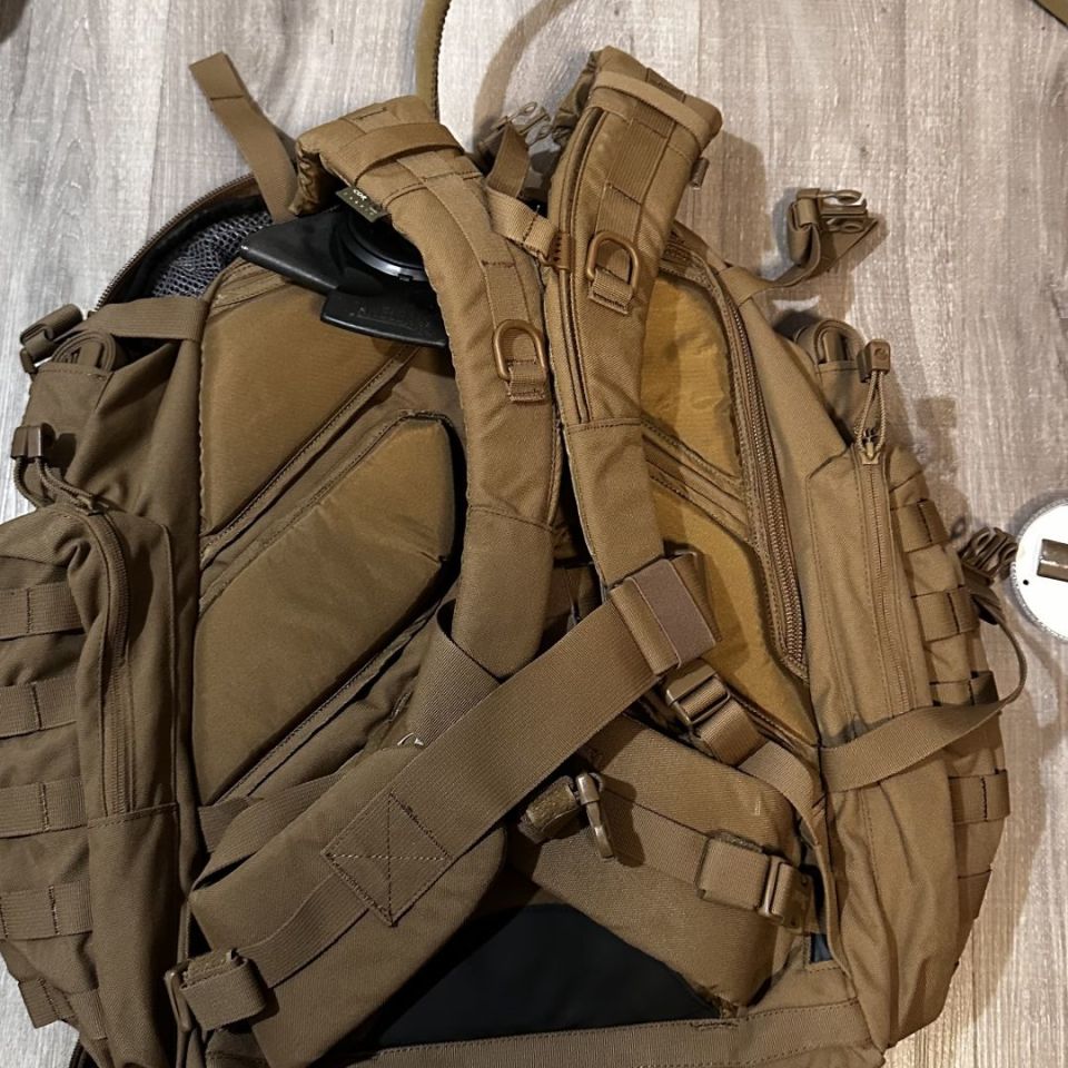 Image 2 - Camelbak Maximum jump ruck