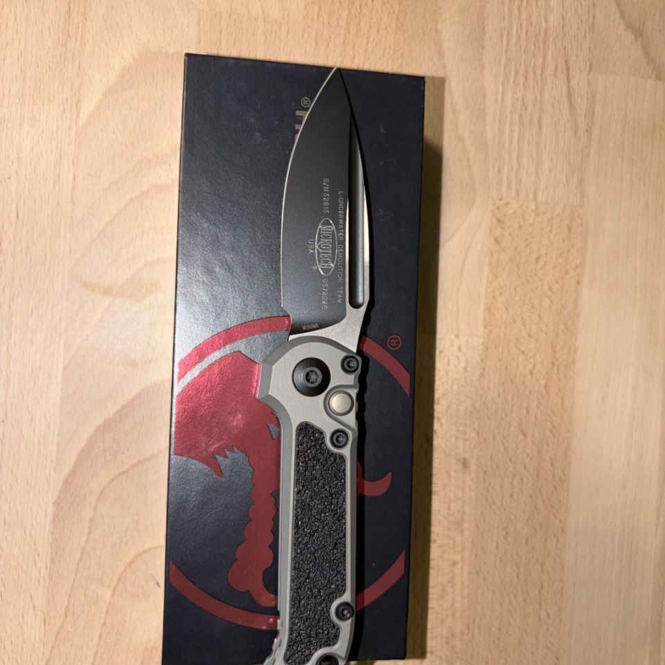 Image 1 - Microtech LUDT auto grey/black