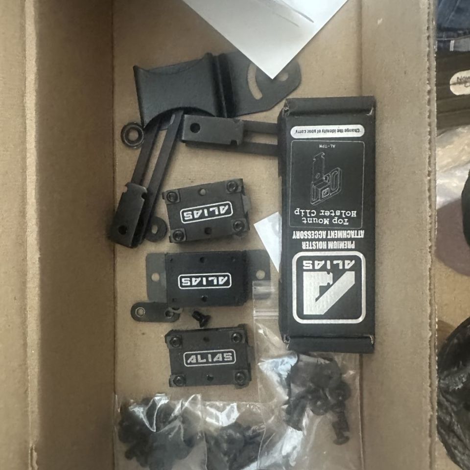 Image 1 - Neo mag Alias 