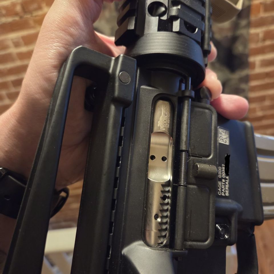 Image 3 - Psa "retro-ish" AR