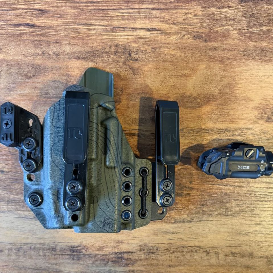 Image 1 - Glock 19 holster & light combo