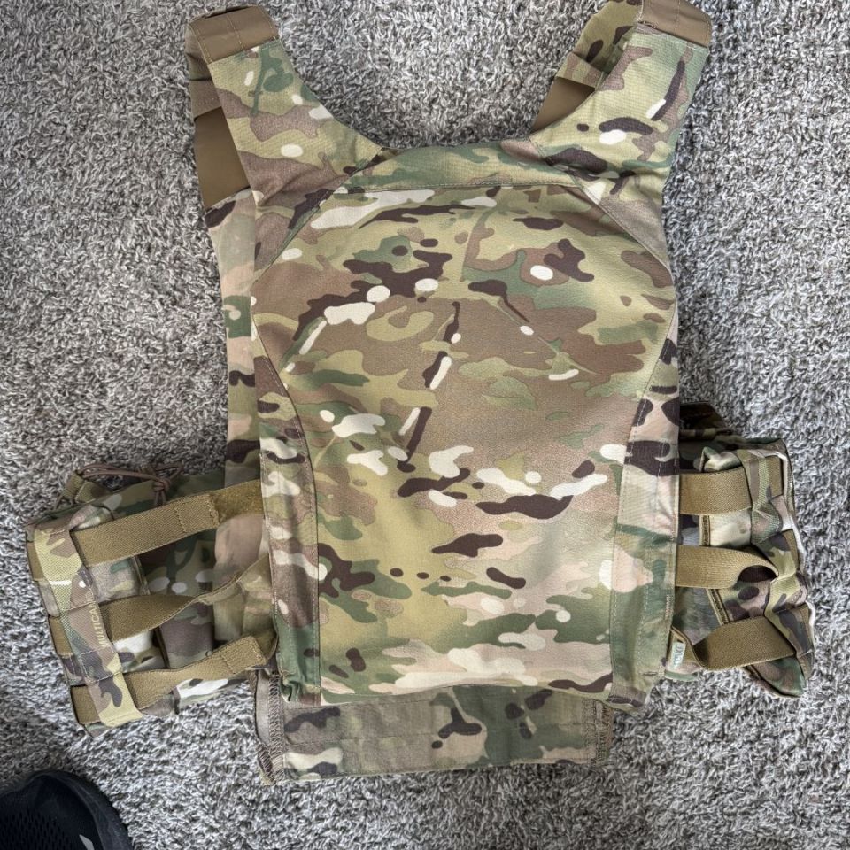 Image 2 - Crye lv Mbav 